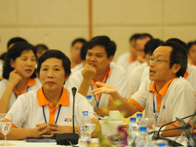 Hội nghị Chiến lược FPT 2011 bàn về vấn đề synergy. Ảnh: C.T.