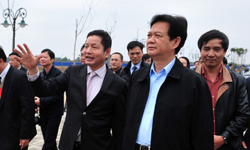 Thủ tướng Nguyễn Tấn Dũng thăm FPT Hòa Lạc