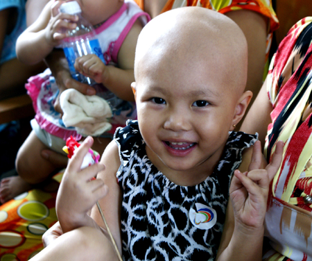 Niềm vui khi nhận quà.