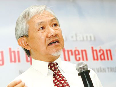 GS Phan Văn Trường