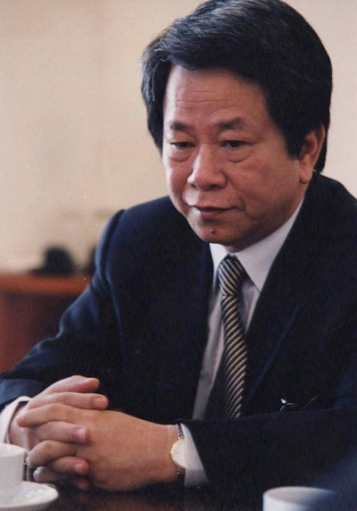 Ông Nguyễn Trần Bạt sẽ chia sẻ với CBNV FPT những kinh nghiệm mình đúc rút được về lãnh đạo, sau hơn 25 năm điều hành Investconsult Group. Ảnh: S.T.