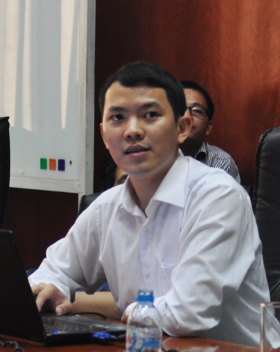 Trưởng phòng FSpace Vũ Trọng Thư trình bày về công trình nghiên cứu F1. Ảnh: Lâm Thao.