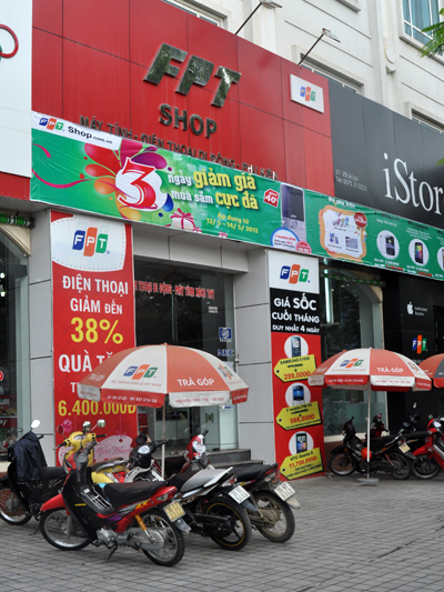 Mặt tiền trước kia của FPT Shop 27-29 Lê Lợi. Ảnh: Thanh Nga.