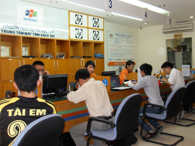 FPT Servicescó 8 trung tâm bảo hành tại Hà Nội. Ảnh: S.T
