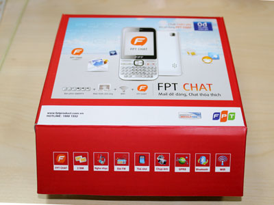 FPT Chat có màu trắng, được bán với giá 1.490.000 đồng trên toàn quốc.