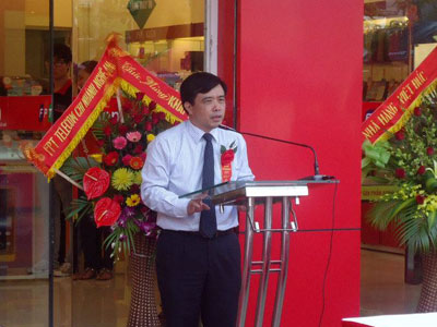 Phó Chủ tịch UBND tỉnh Nghệ An Huỳnh Thanh Điền Phó Chủ tịch UBND tỉnh Nghệ An Huỳnh Thanh Điền