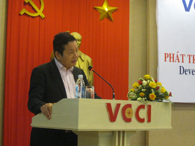 Chủ tịch HĐQT kiêm TGĐ FPT Trương Gia Bình cho rằng cần có