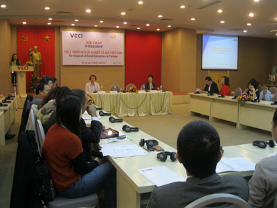 Hội thảo Phát triển doanh nghiệp xã hội Việt Nam được tổ chức tại Hà Nội.