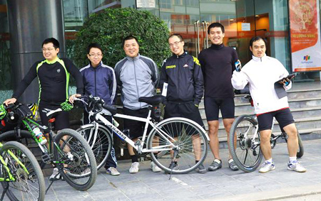 Tuy mệt nhưng khi trở về, ai nấy đều mang tâm trạng vui vẻ, hỷ hả vì đã chinh phục thành công thử thách.