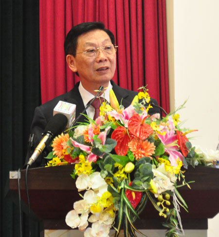 Chủ tịch UBND TP Hà Nội Nguyễn Thế Thảo đánh giá cao đóng góp của các doanh nghiệp trong năm 2012. Ảnh: Lâm Thao.