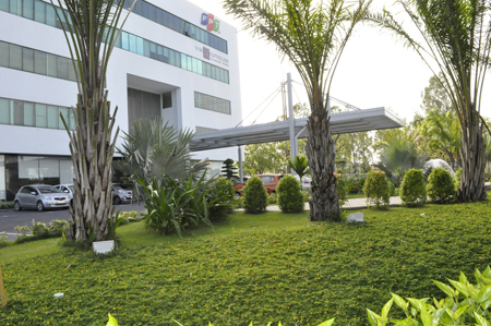 Hình ảnh mới nhất của tòa nhà FPT Tân Thuận.