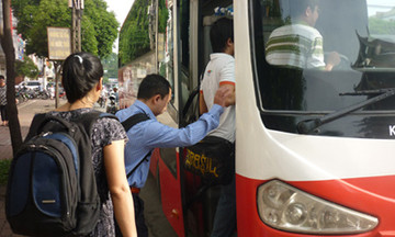 Huy động 10 xe bus di chuyển CBNV trong Lễ xuất quân