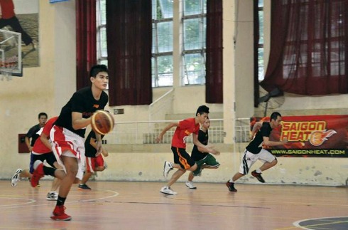Vòng này diễn ra tại Nhà thi đấu trường Đại học Sư phạm Thể dục Thể thao TP HCM (số 639 Nguyễn Trãi, phường 11, quận 5), trong hai ngày 19 và 20/10 với lịch dự thi dày đặc.