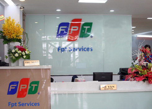 Hiện FPT Services là đối tác thân thiết của nhiều tập đoàn công nghệ nổi tiếng thế giới như: Apple, Asus, HP, Toshiba, Foxconn, Schneider Electric, Phillips…FPT Services đã có mặt tại 5 tỉnh thành là Hà Nội, TP HCM, Đà Nẵng, Cần Thơ và Hải Dương với hơn 10 trung tâm và chi nhánh. Trong thời gian tới, FPT Services sẽ tiếp tục mở rộng mạng lưới trên toàn quốc.