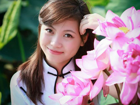 Bạn gái Nguyễn Lê Minh Hoàng, FS15.BU3.