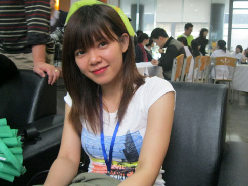 Nguyễn Thị Trúc Quỳnh cảm thấy may mắn vì năm nay cô đã đủ tiêu chuẩn về cân nặng và sức khỏe để hiến máu.
