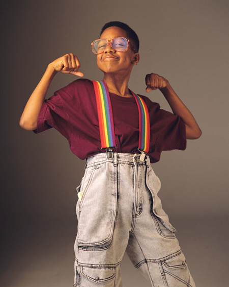 Urkel diện quần jean quai đeo bảy sắc cầu vồng, 1990.