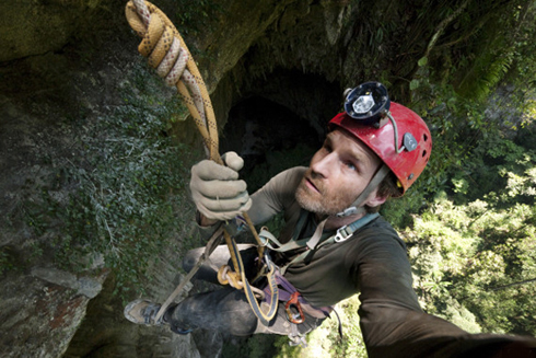 Thám hiểm hang Sơn Đoòng có mức giá cao ngất ngưởng.