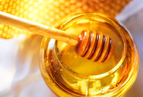 Mật ong thật sự phát huy tác dụng giảm vị mặn và tăng hương vị đậm đà cho món canh, món kho, món súp