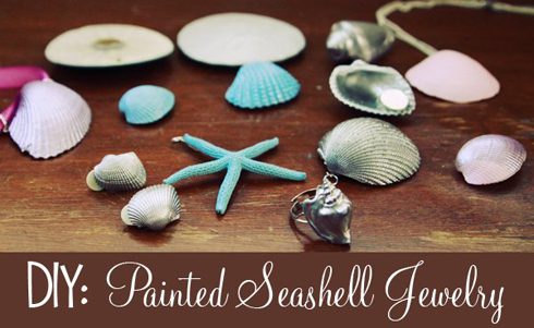 Đồ trang sức: nhẫn, vòng cổ, cài áo