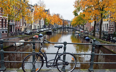Nếu đến Amsterdam từ tháng 9 đến tháng 11, bạn sẽ có cơ hội trải nghiệm thành phố này cũng như người dân bản địa.