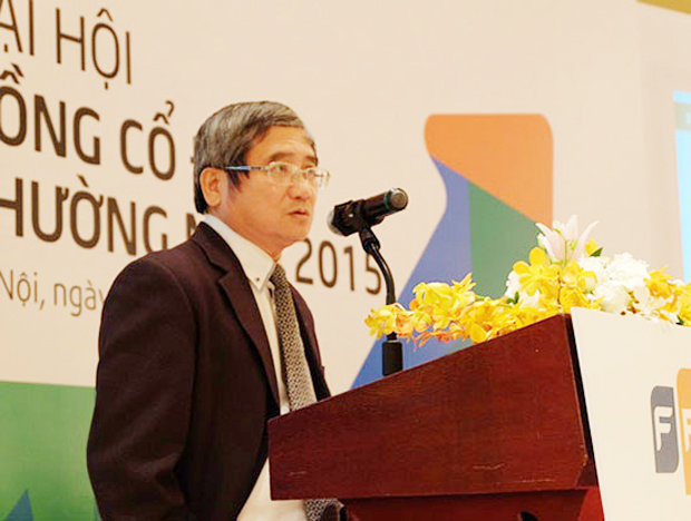 Tổng giám đốc FPT Bùi Quang Ngọc phát biểu tại đại hội cổ đông