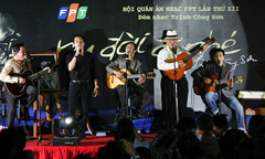 Hơn 500 người FPT HCM hướng về đêm nhạc tưởng nhớ Trịnh