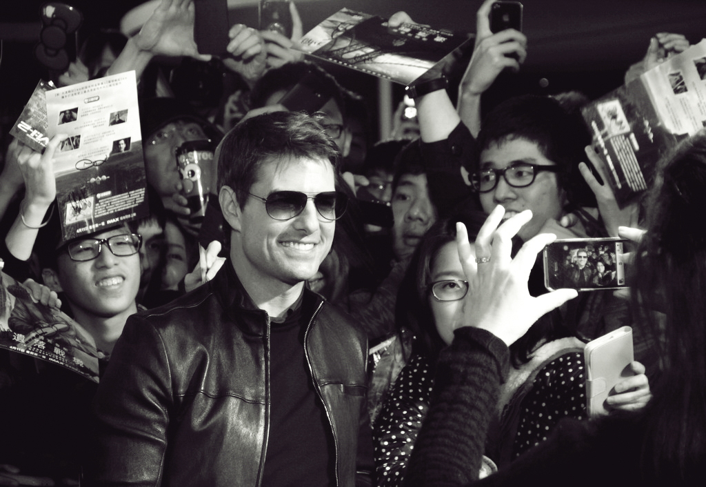 <p style="text-align:justify;"> Ghi lại hình ảnh của Tom Cruise trên thảm đỏ ra mắt bom tấn “Oblivion” tại Đài Bắc, Đài Loan, tháng 4/2013.</p>