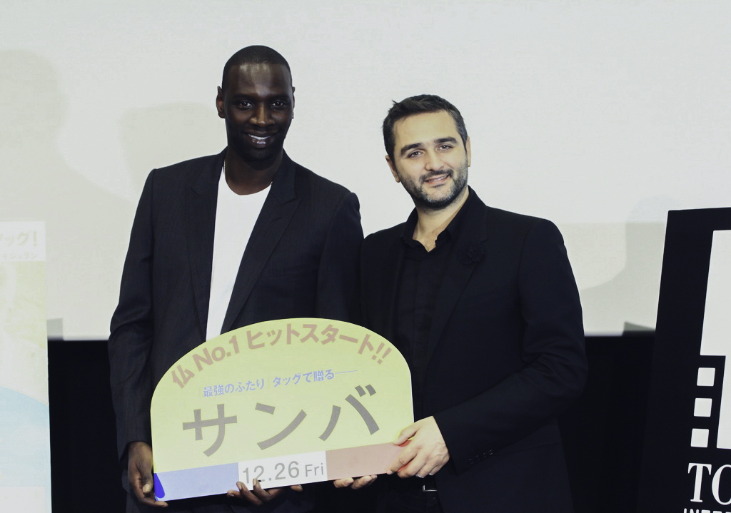 <p class="Normal" style="text-align:justify;"> Tài tử da màu Omar Sy và đạo diễn Olivier Nakache của bộ phim “The Intouchables” tại LHP Tokyo tháng 10/2014.</p>