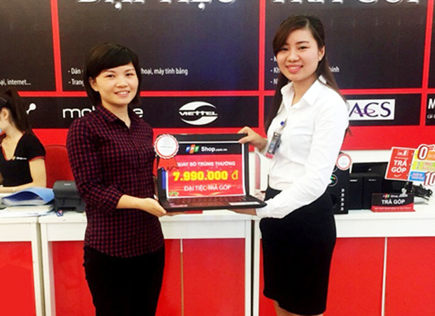 Chị Nguyễn Thị Ánh (Hải Phòng) mua laptop Asus X454LA trị giá 8,99 triệu đồng được hoàn tiền tới 7,99 triệu đồng.