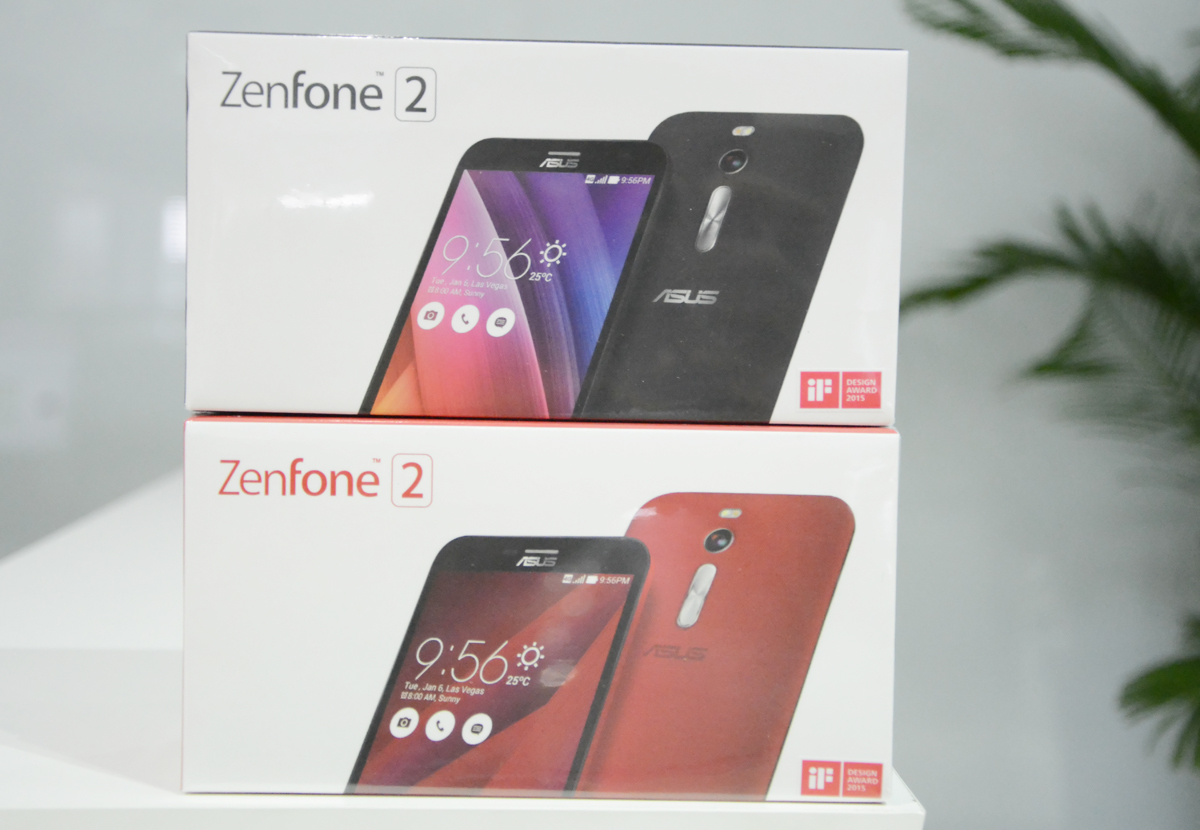 <p> Zenfone 2 được Asus giới thiệu tại thị trường Đông Nam Á trong sự kiện tổ chức ở Indonesia ngày 21/4 vừa qua. Trong đợt hàng đầu tiên về Việt Nam, Zenfone 2 sẽ có 3 phiên bản tuỳ chọn phần cứng nhưng cùng có màn hình 5,5 inch. </p>
