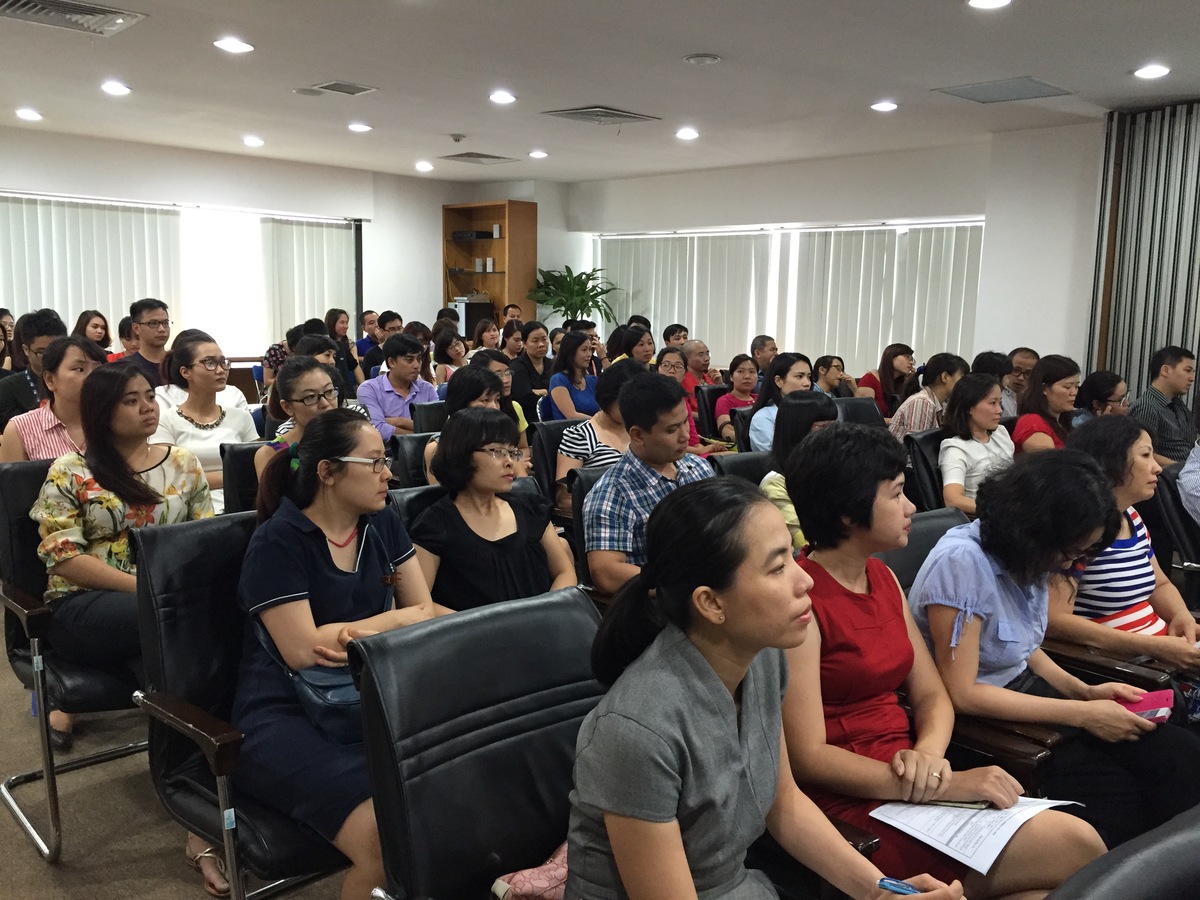<p> Chiều ngày 5/6, Đại hội Công đoàn FPT nhiệm kỳ 2015-2020 được tổ chức tại tòa nhà Zodiac, đường Duy Tân, Hà Nội, với sự tham gia của gần 90 đại biểu, đại diện cho hơn 22.000 công đoàn viên trong công ty. Chương trình đã diễn ra lùi một tuần so với kế hoạch ban đầu (28/5).</p>
