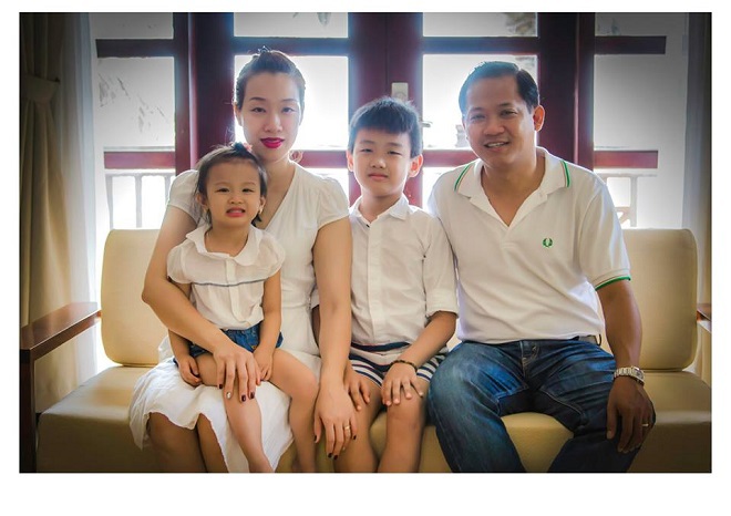 <p> Dù bận khá nhiều công việc nhưng anh Nguyễn Minh Đức, TGĐ FPT Trading miền Trung, cũng tham gia cuộc thi với tấm hình khoảnh khắc đẹp của cả gia đình. </p>