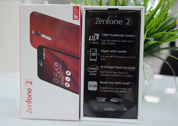 Cả bốn phiên bản Zenfone 2 bán tại Việt Nam đều trang bị vi xử lý Intel Atom dựa trên nền tảng 64-bit.