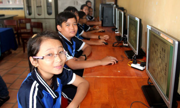 FPT IS lắp đặt 12.070 máy tính kết nối Internet về nông thôn