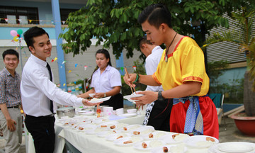 Thưởng thức ẩm thực Thái Lan ở Đại học FPT