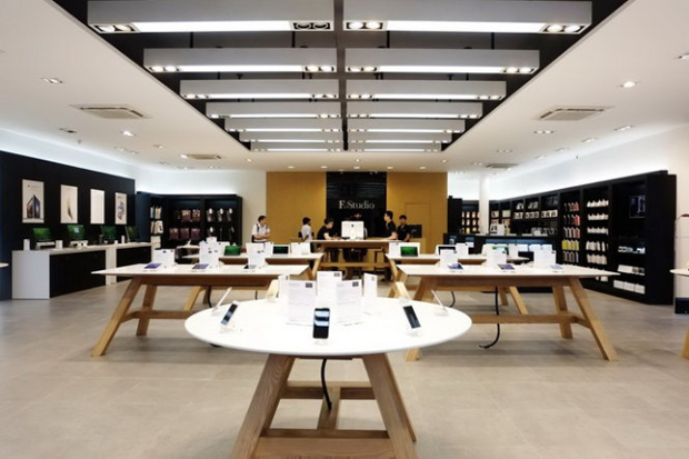 cua-hang-apple-fstudio-by-fpt-3136-4515-