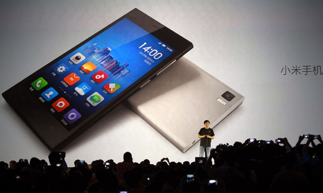 <p class="Normal"> <strong>2. Xiaomi</strong>. Giá trị thương hiệu: 46 tỷ USD. CEO: Jun Lei. Thành lập: 2010.</p> <p class="Normal"> Xiaomi là một trong nhà sản xuất điện tử lớn đến từ Trung Quốc. Dòng điện thoại thông minh của hãng này nổi tiếng với cấu hình cao nhưng có giá bán rẻ hơn so với các đối thủ. Ngoài ra, họ còn sản xuất nhiều thiết bị điện tử khác như sạc dự phòng, ổ cắm hay cân điện tử.</p> <p class="Normal"> Số tiền gây quỹ ban đầu: 1,4 tỷ USD.</p> <p class="Normal"> Những nhà đầu tư đáng chú ý: Digital Sky Technologies, Hopu Investment Management Company, DST Global, IDG Capital Partners, Qualcomm Ventures và Morningside Group.</p>