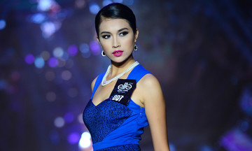 Nữ sinh FPT chinh phục vương miện Hoa hậu Hoàn vũ 2015