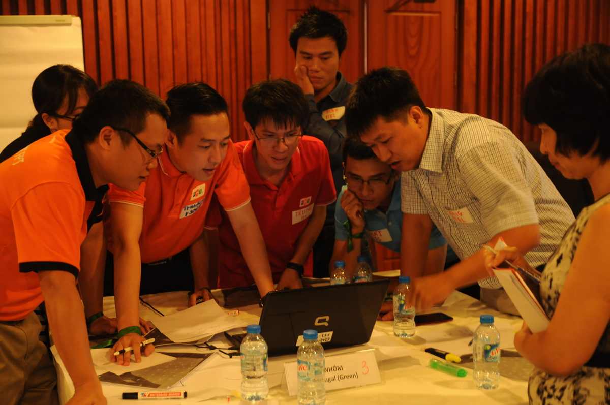 <p> Tại vòng 3, ngày 5/11, các sĩ tử đã tham gia vòng thi tố chất lãnh đạo với game Diplomacy và Contructivism tại tòa nhà FPT Cầu Giấy, Hà Nội.</p>