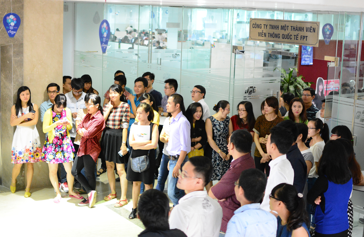 <p> Một đơn vị khác của FPT Telecom làm việc tại tòa nhà Tân Thuận là Viễn thông Quốc tế FTI cũng chọn tổ chức Men's Day vào khoảng hơn 10h ngày sáng nay.</p>