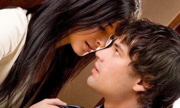 Người ngoại tình bị lộ tẩy nên làm gì để cứu vãn hôn nhân