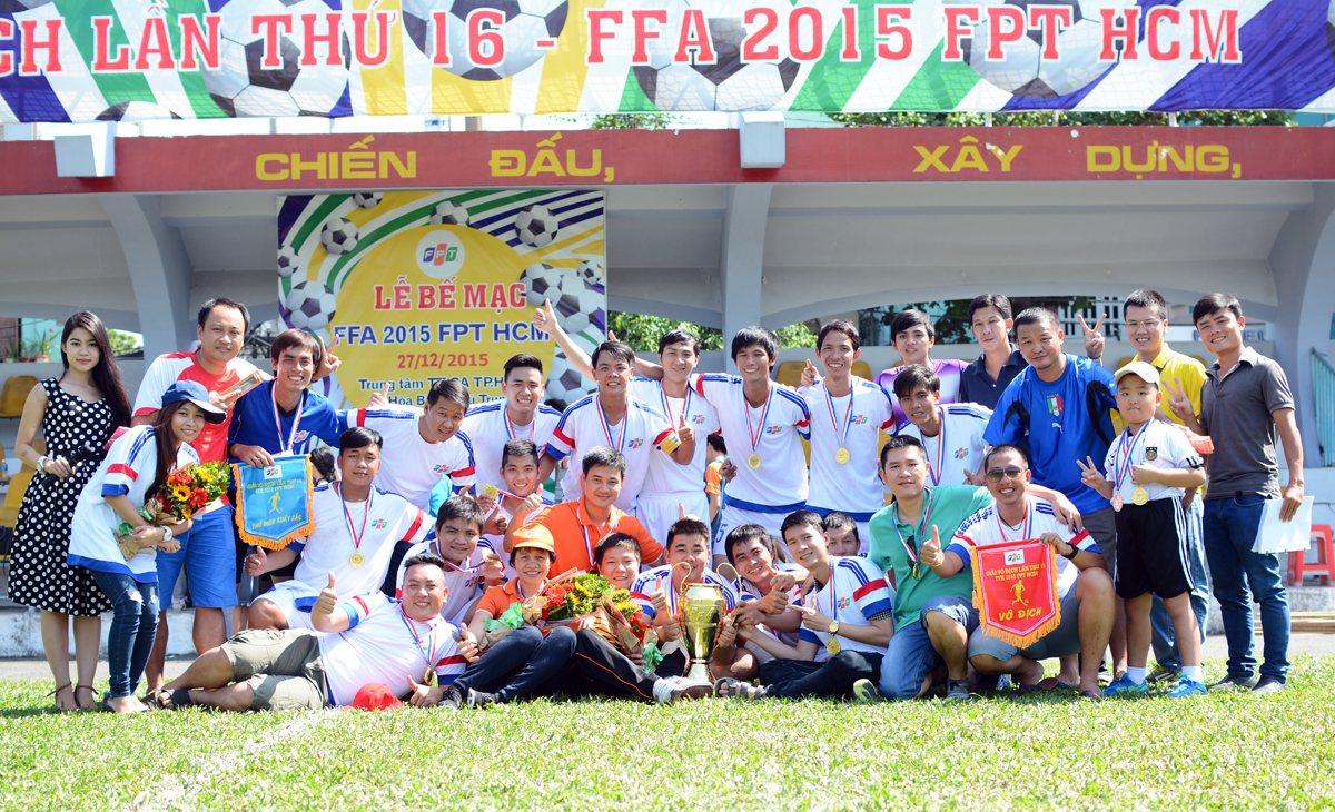 <p> Sau 16 mùa giải diễn ra, FPT Telecom đã chiếm một nửa số lần vô địch FFA Cup. Đây cũng là năm thứ 3 liên tiếp binh đoàn Viễn thông đăng quang ngôi vương, giúp họ tiếp tục thống trị vị trí số 1 trong làng túc cầu FPT HCM.</p>