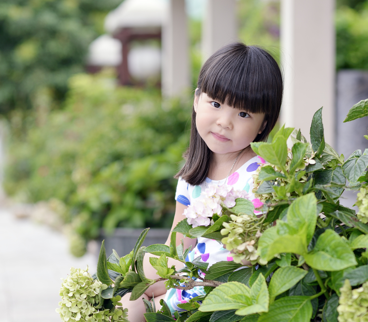 <p class="Normal"> Khi chụp hình cho con, anh đề cao sự đơn giản, cố gắng chớp lấy những khoảnh khắc tự nhiên nhất. <span>Ngoài ra, anh hay làm những bài thơ nho nhỏ gắn với mỗi bức ảnh và lưu trên Facebook, coi như viết nhật ký.</span></p>