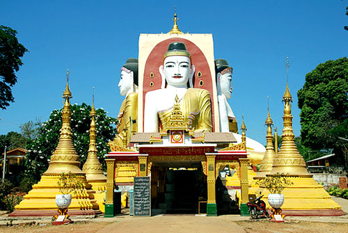 <p> Tại chùa Shwethalyaung, ngoài tượng Phật nằm dài 55 m, cao 16 m, đoàn cũng sẽ tham quan Kyaikpun - tượng Phật Thích ca 4 mặt có từ thời vua Dhamma Zedi (1476 A.D).  </p>