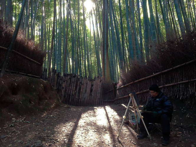 <p> Nguyễn Hoàng Lâm là một trong 14 sinh viên ngành Ngôn ngữ Nhật của ĐH FPT được tham gia chương trình học kỳ nước ngoài tại ĐH Risshio (Nhật Bản). Những trải nghiệm thú vị tại đất nước mặt trời mọc đã được cậu chia sẻ lại bằng những bức ảnh rất chân thực. Trong kỳ nghỉ cuối tuần vừa qua, cậu đã có dịp đặt chân đến rừng trúc Arashiyama - một địa danh nổi tiếng ở Nhật Bản.</p>