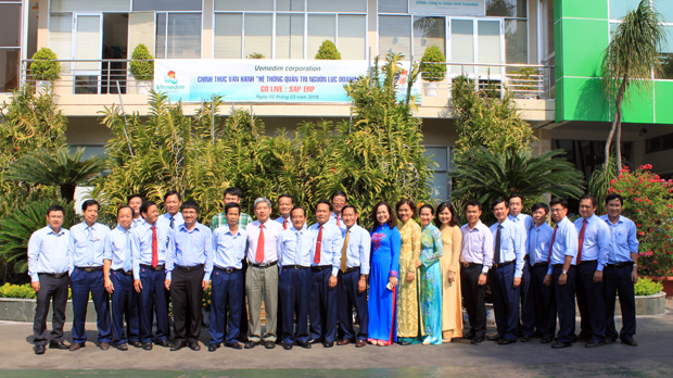 Sau 8 tháng triển khai, hệ thống Quản lý nguồn nhân lực doanh nghiệp SAP ERP do FPT IS ERP thực hiện cho Công ty Cổ phần Vật tư và Thuốc thú y (Vemedim) đã chính thức golive giai đoạn 1, sớm hơn một tháng so với kế hoạch.