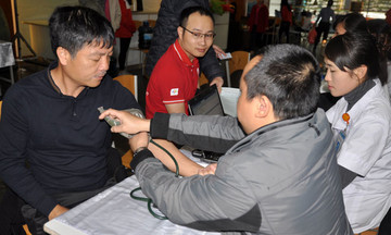 FPT hiến tặng gần 800 đơn vị máu