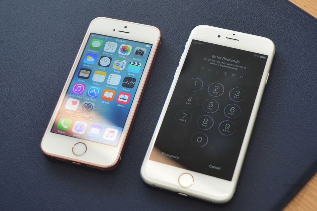 <p> Rạng sáng ngày 22/3 (giờ Hà Nội), Apple đã chính thức trình làng mẫu iPhone mới mang tên iPhone SE. Máy sử dụng màn hình 4 inch độ phân giải 1.136 x 640 pixel cùng độ mỏng 7,6 mm tương tự iPhone 5s. </p>