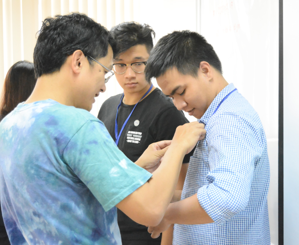 <p> Đợt này, FUNiX cũng kết nạp thêm 2 tân sinh viên là Nguyễn Thái Duy Anh và Vũ Trần Chí.</p>